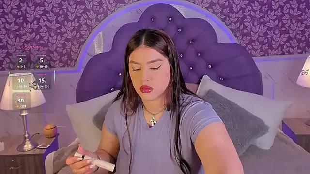 Freechat Miamontoya on StripChat