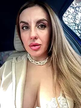 Freechat MilfNextDoor20 on StripChat