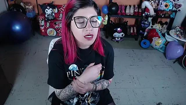 Freechat MissMiia2 on StripChat