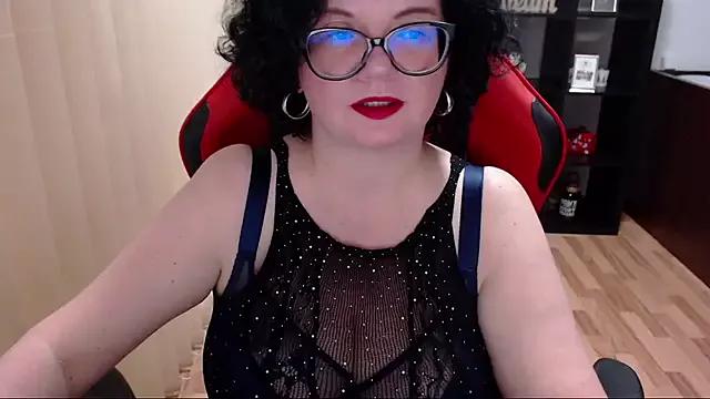 Freechat MissTroublle on StripChat