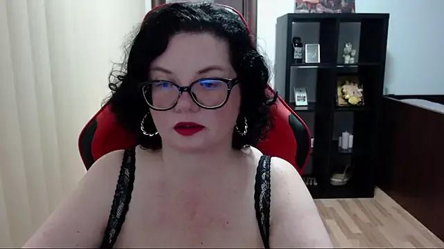 Freechat MissTroublle on StripChat