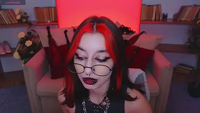 Mistress__Marcelline on StripChat