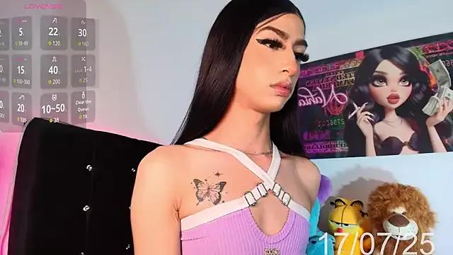 Freechat NahiaFox on StripChat