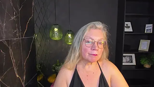 Freechat NataliMellow on StripChat