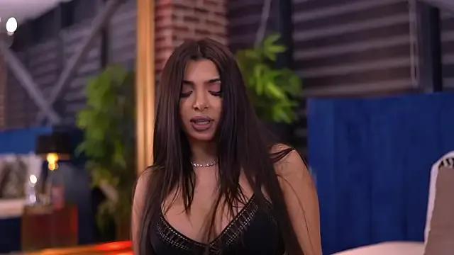 Private NicoleCellini on StripChat