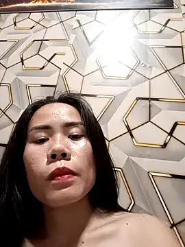 Nika_hot10 on StripChat