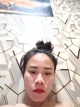 Nika_hot10 on StripChat