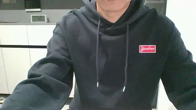 Freechat nole_china7 on StripChat