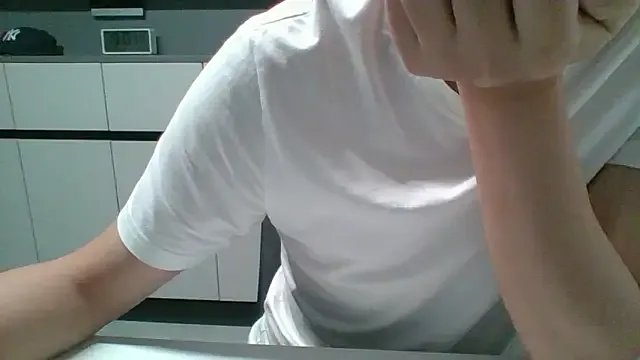 Freechat nole_china7 on StripChat