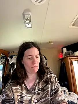 Novgirl110883 on StripChat