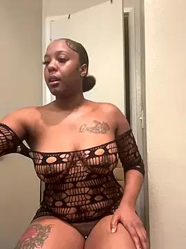 StripChat ObsessedWLyla is Freechat ObsessedWLyla — Finger my wet pussy