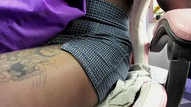 Freechat paula_kawaiifu_ on StripChat