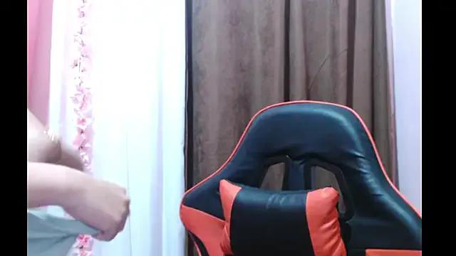 Freechat pinayscarlet on StripChat