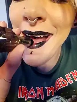 Freechat PinkTheHawk on StripChat