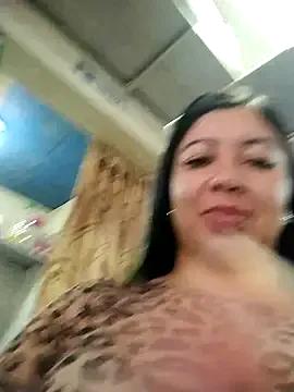 Freechat Pp-ari4na03 on StripChat