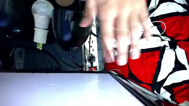 Freechat pretty_princesses on StripChat