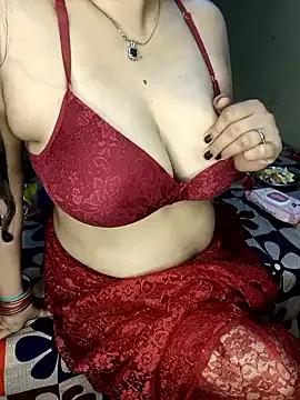 Freechat PRIYA_22 on StripChat