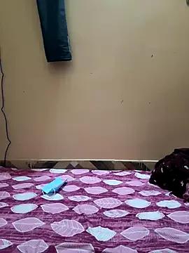 Freechat pumpumrani on StripChat