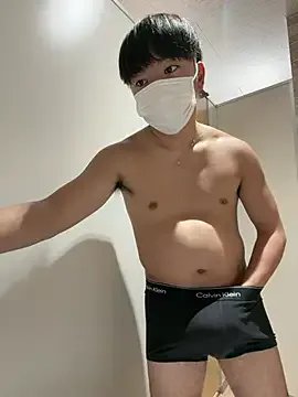 R0422 — Freechat on StripChat