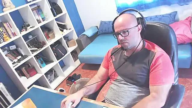 Freechat ravingr4d4 on StripChat