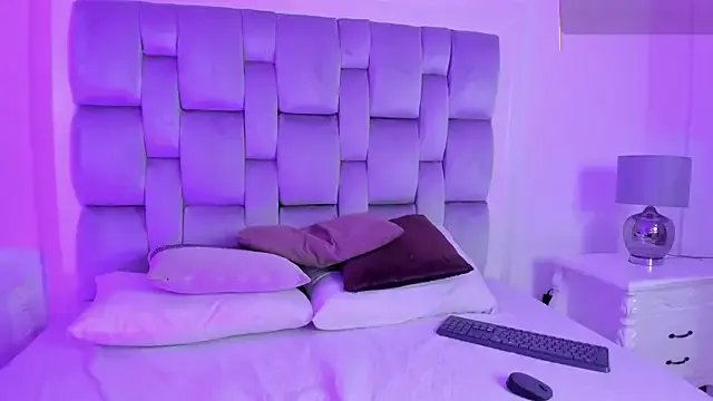 Freechat rebeca_watsson on StripChat