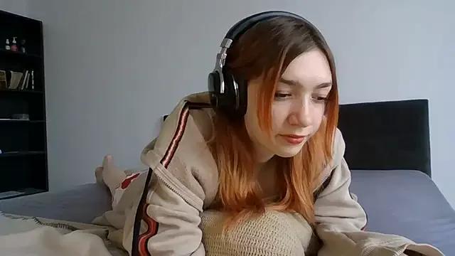 Freechat RedheadMisty on StripChat