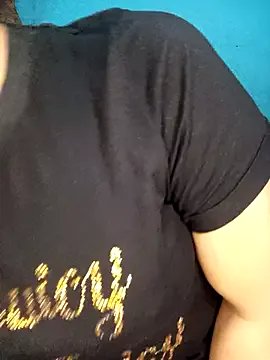 Freechat RomanticCouple432 on StripChat