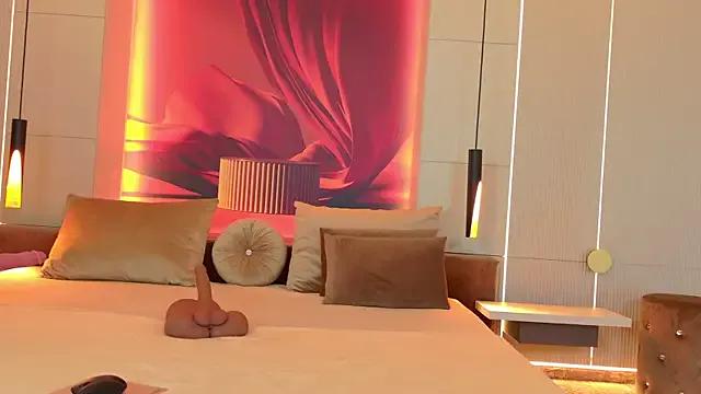 Freechat RubyLuxee on StripChat