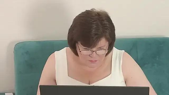 Freechat Sandra_Sunrise on StripChat