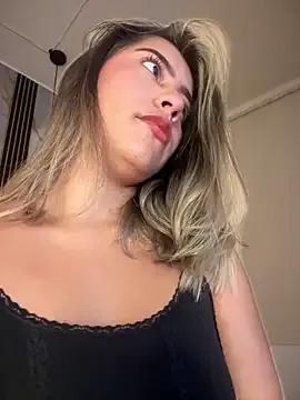 Freechat sara_calderon on StripChat