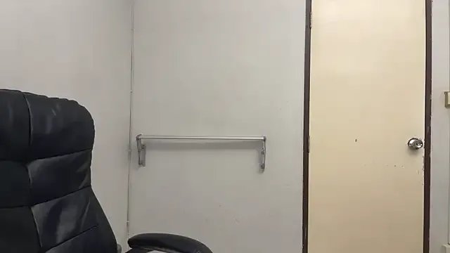 SassyJessi on StripChat