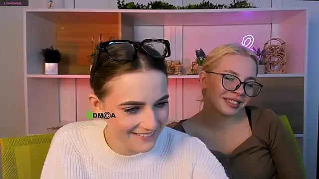 StripChat sendi_cais is Freechat sendi_cais — slap ass 3x