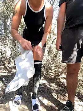 Freechat sexycouples35 on StripChat