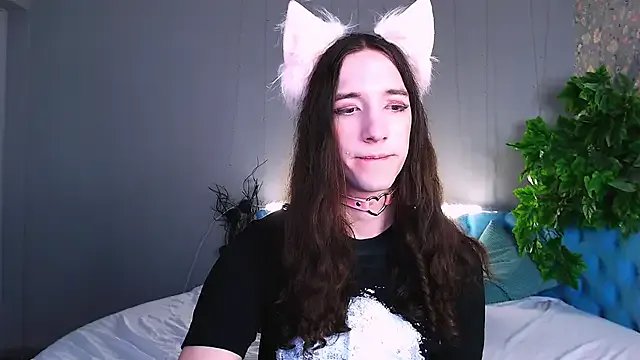 SilverMuse on StripChat