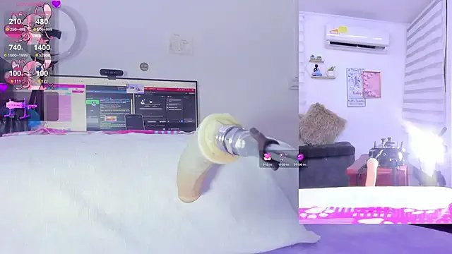 Soraya_Davis on StripChat