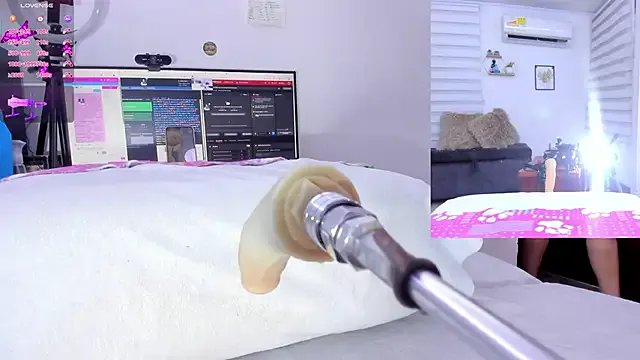 Soraya_Davis on StripChat