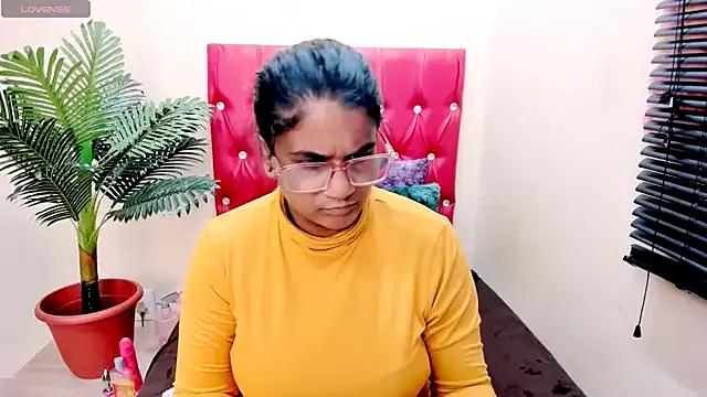 Strawberry_Lips — help me with my goal 