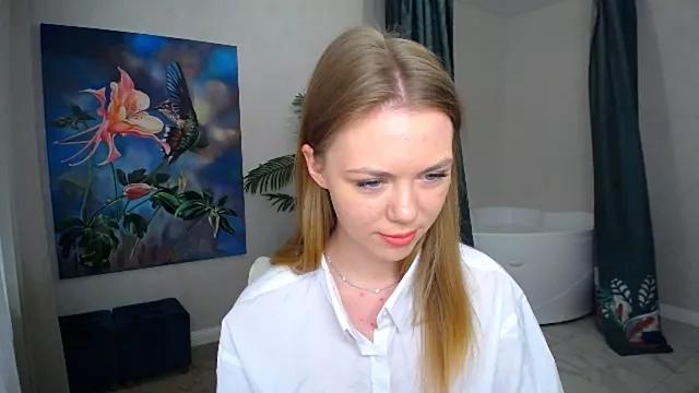 Freechat Strawberrye on StripChat