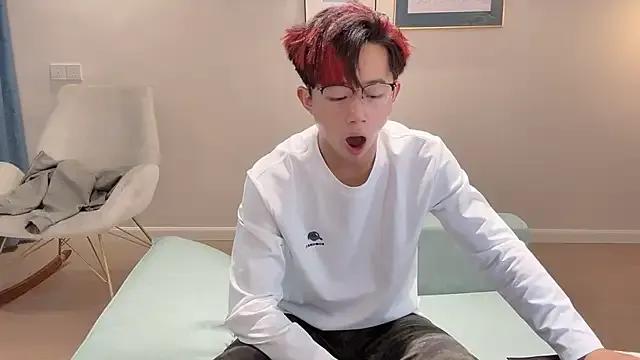 STxuguanhan on StripChat