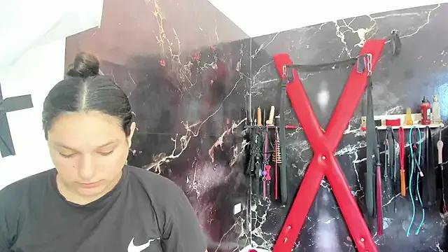 Freechat SUBMISSION_BDSM on StripChat