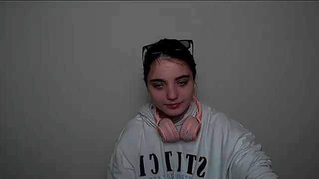 Sun_Shine__ on StripChat