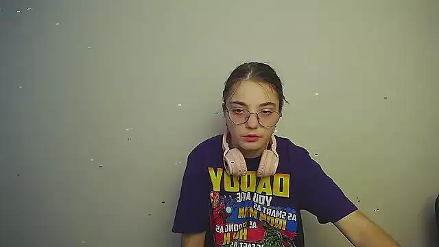 Sun_Shine__ on StripChat