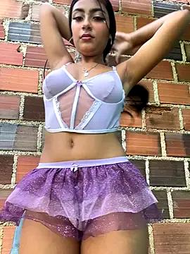 Sweed-virgin-pussy on StripChat 