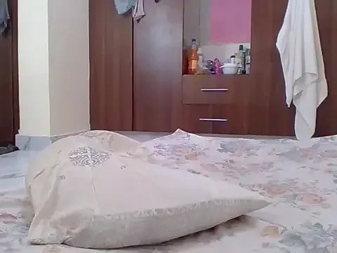 Freechat sweet-fancy on StripChat