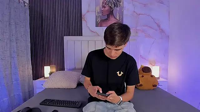 StripChat sweet_petter is Freechat sweet_petter — Jerk off cock (One guy)