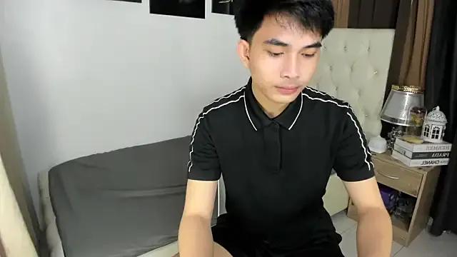 Freechat Sweetbigcockboy on StripChat