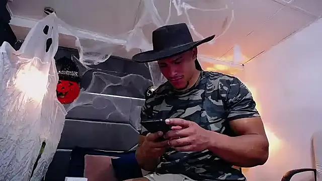 Freechat teddyfit19cm on StripChat