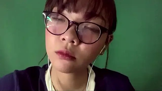 TerisaYellow — Show my belly