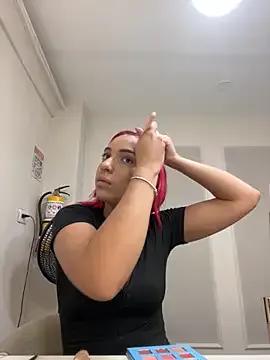 Freechat theladymonserrateshow on StripChat