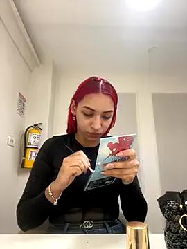 Freechat theladymonserrateshow on StripChat